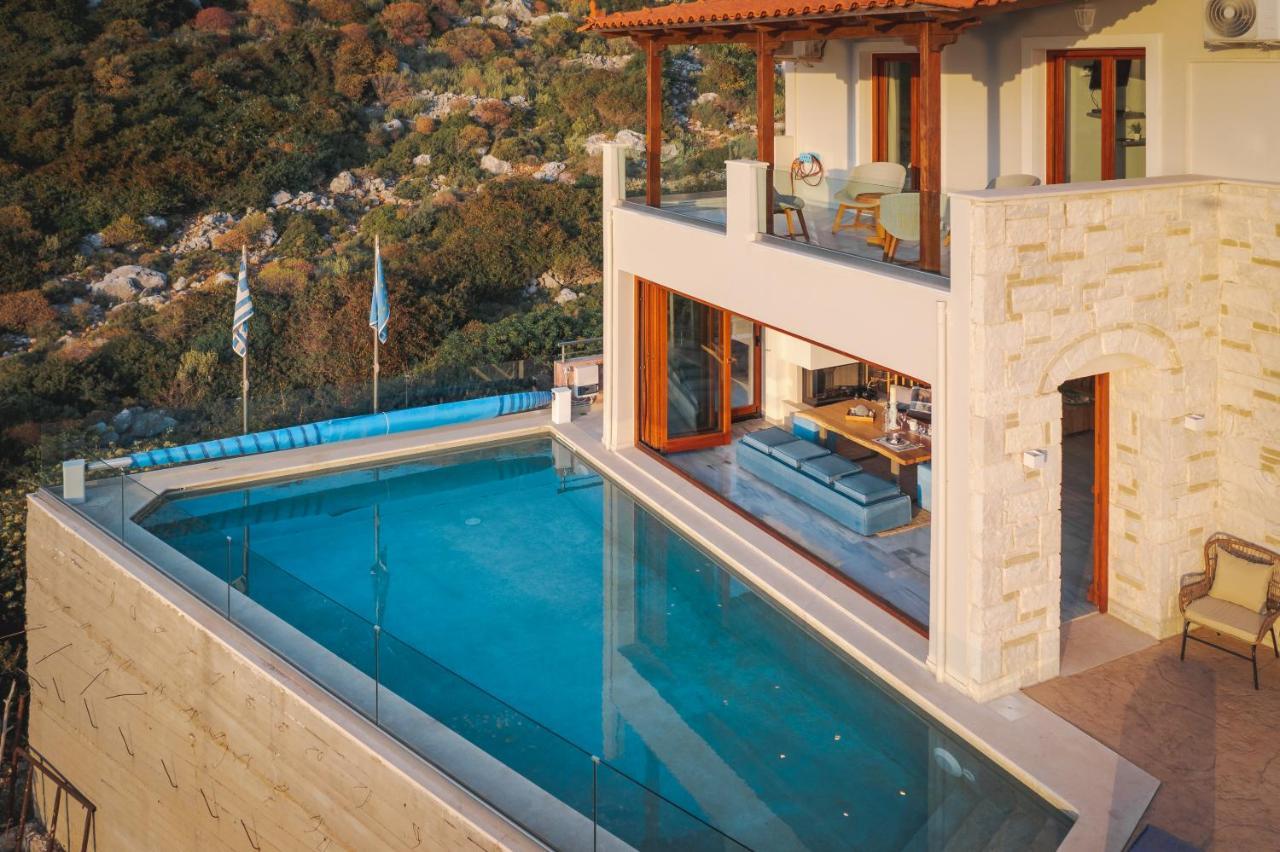 Villa Almy プラカ エクステリア 写真